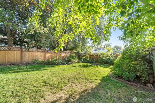 220 S Roosevelt Street, Walla Walla, WA 99362