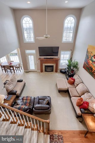 4972 FARMINGTON RD, Harrisburg, PA 17112