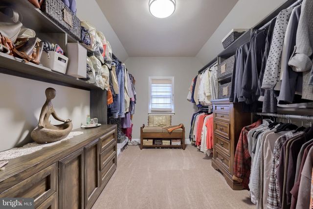 4972 FARMINGTON RD, Harrisburg, PA 17112