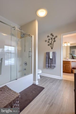 4972 FARMINGTON RD, Harrisburg, PA 17112