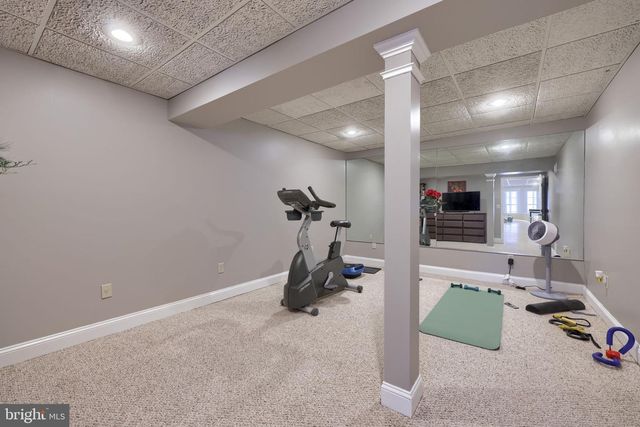 4972 FARMINGTON RD, Harrisburg, PA 17112