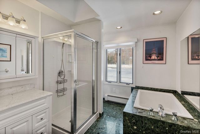 22 Glenview Avenue, Northport, NY 11768