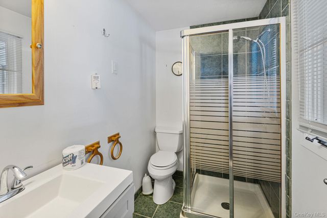 22 Glenview Avenue, Northport, NY 11768