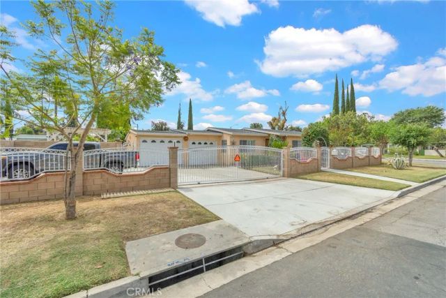 3765 Verde, Riverside, CA 92504