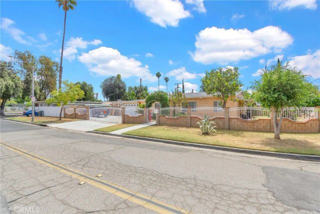 3765 Verde, Riverside, CA 92504