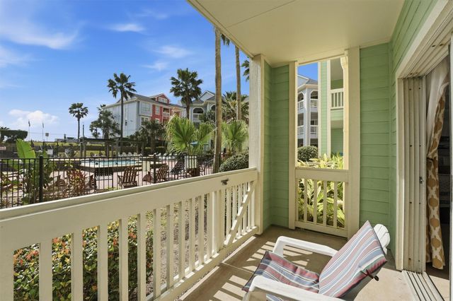 7000 Seawall Boulevard 412, Galveston, TX 77551