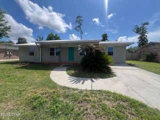 2004 Greenbriar Boulevard, Lynn Haven, FL 32444