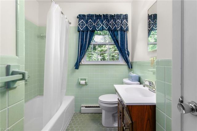 1949 Neelley Road, Pleasant Garden, NC 27313