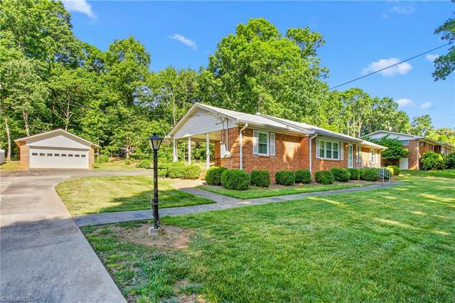 1949 Neelley Road, Pleasant Garden, NC 27313