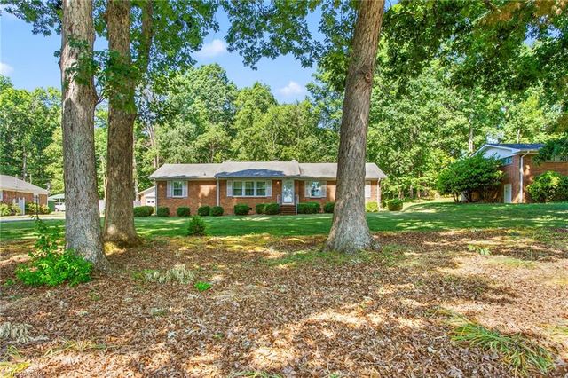 1949 Neelley Road, Pleasant Garden, NC 27313