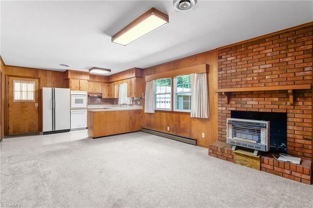1949 Neelley Road, Pleasant Garden, NC 27313