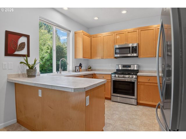 9080 Sw GRAPHITE Ter, Beaverton, OR 97007