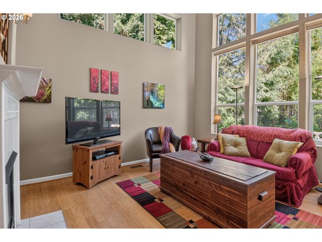 9080 Sw GRAPHITE Ter, Beaverton, OR 97007