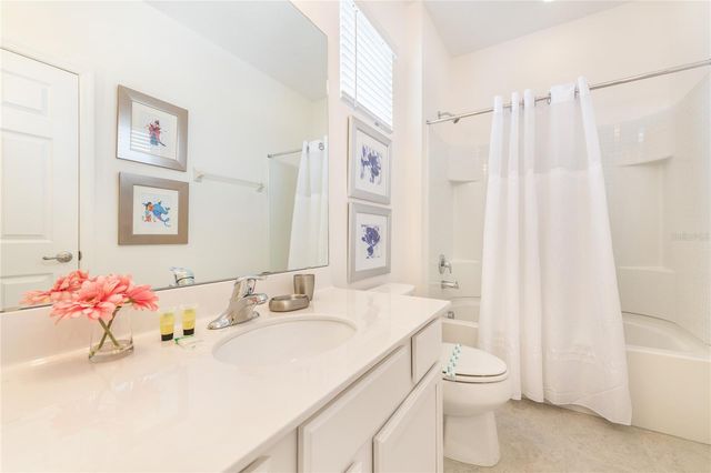 2219 CROFTON SPRINGS COURT, Davenport, FL 33837