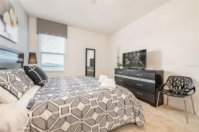 2219 CROFTON SPRINGS COURT, Davenport, FL 33837
