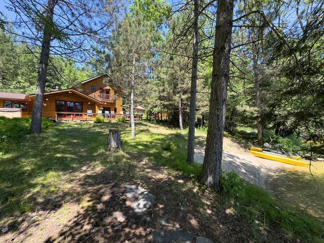 8890 Raps Road, Cook, MN 55723