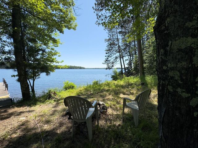 8890 Raps Road, Cook, MN 55723