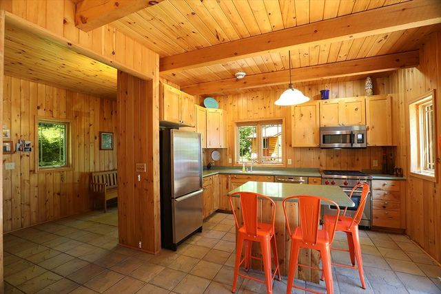 8890 Raps Road, Cook, MN 55723