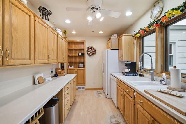 1500 S Calhoun ROAD, New Berlin, WI 53151
