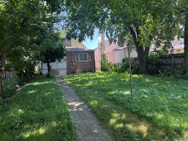 8504 S Prairie Avenue, Chicago, IL 60619