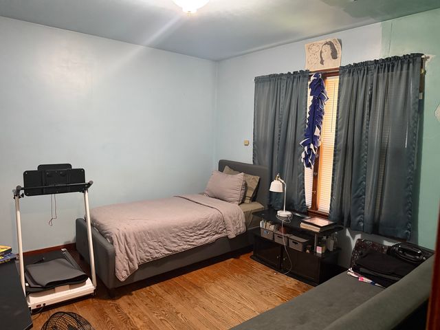 8504 S Prairie Avenue, Chicago, IL 60619