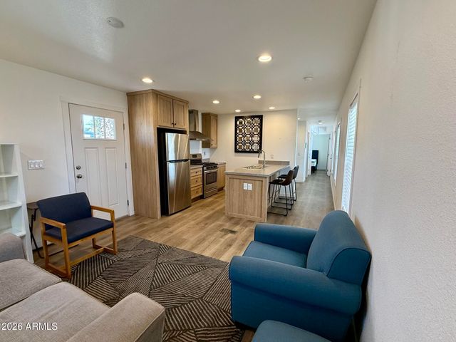 5201 W Camelback Road H241, Phoenix, AZ 85031