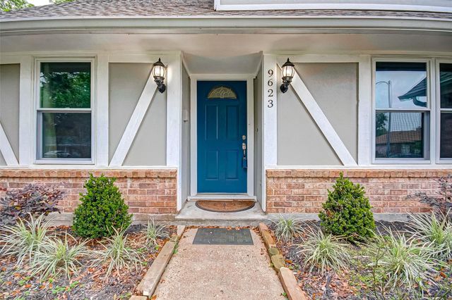 9623 Philmont Drive, Houston, TX 77080