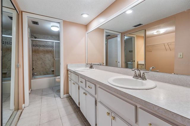 225 COUNTRY CLUB DRIVE 1209, Largo, FL 33771