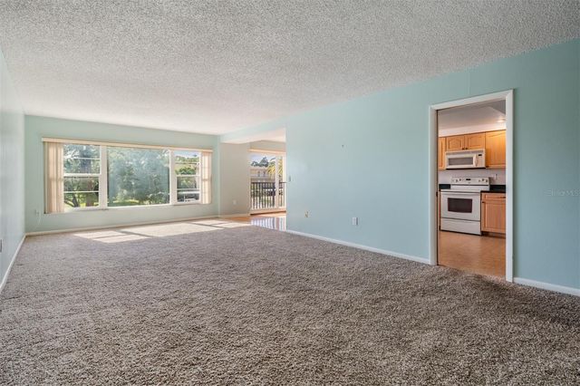 225 COUNTRY CLUB DRIVE 1209, Largo, FL 33771