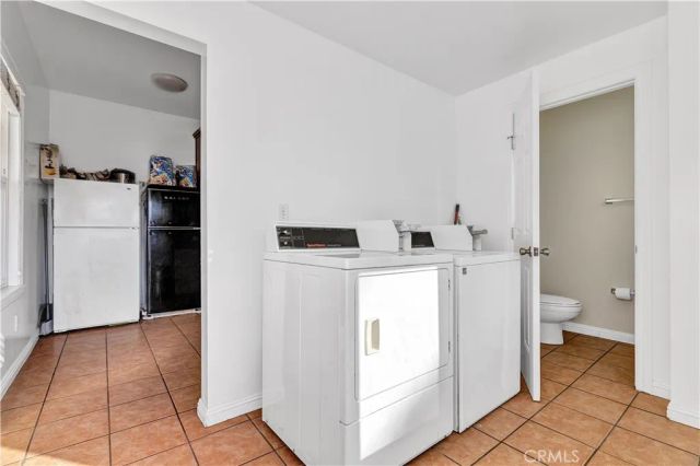 2641 S Catalina Street, Los Angeles, CA 90007