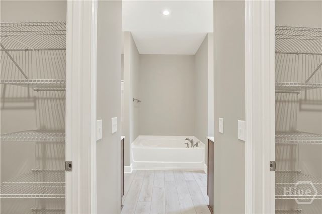 265 James Drive, Richmond Hill, GA 31324