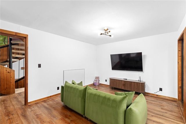 1080 Martin Ridge Road, Roswell, GA 30076