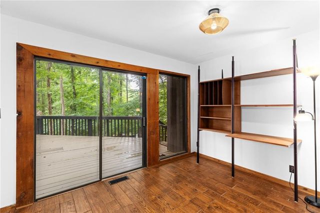 1080 Martin Ridge Road, Roswell, GA 30076