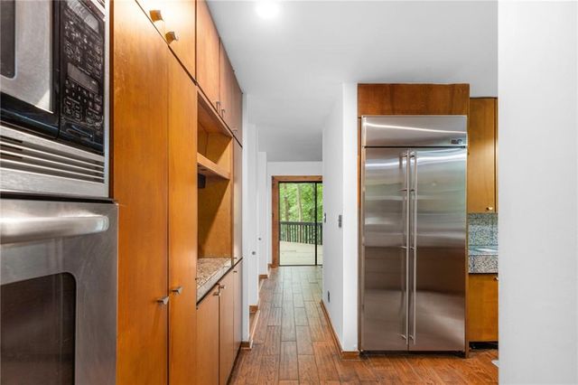 1080 Martin Ridge Road, Roswell, GA 30076