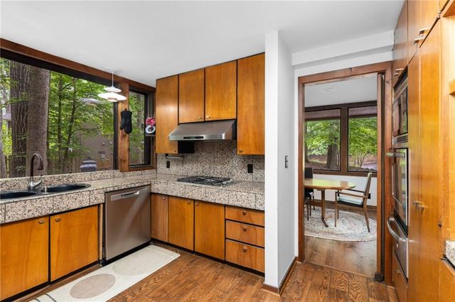 1080 Martin Ridge Road, Roswell, GA 30076