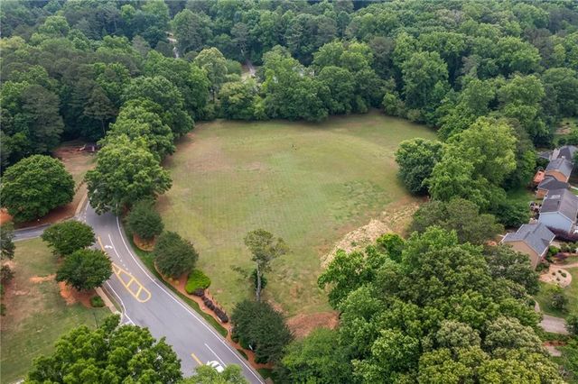 1080 Martin Ridge Road, Roswell, GA 30076