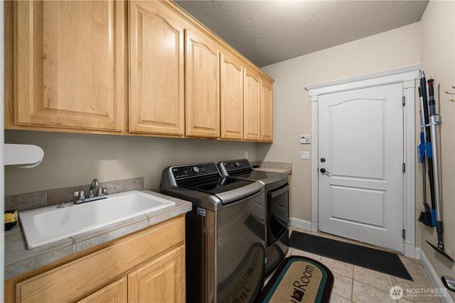 12208 151st Street E, Puyallup, WA 98374