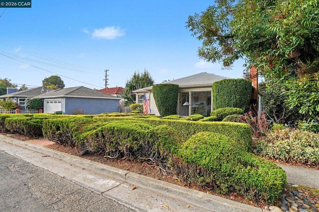 1005 Richmond St, El Cerrito, CA 94530