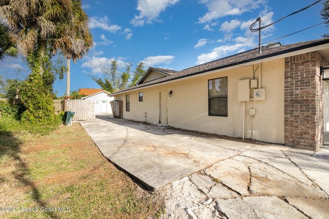 7065 Bright Avenue, Cocoa, FL 32927