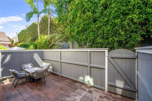 1916 Mathews F, Redondo Beach, CA 90278