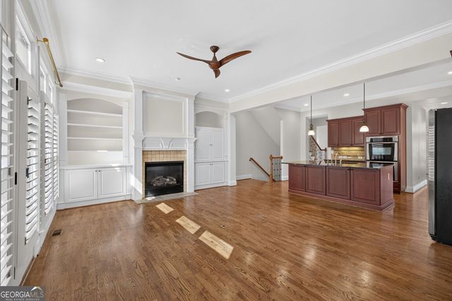 1012 Merrivale Chase, Roswell, GA 30075