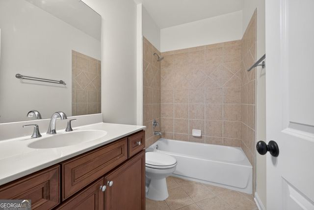 1012 Merrivale Chase, Roswell, GA 30075