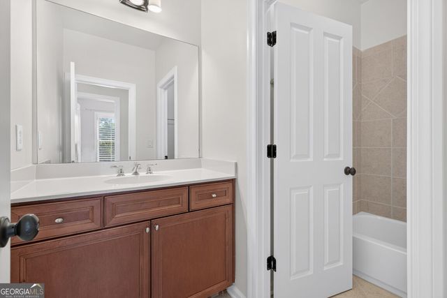 1012 Merrivale Chase, Roswell, GA 30075