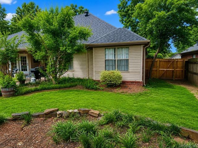 707 Indian Bay Dr, Sherwood, AR 72120