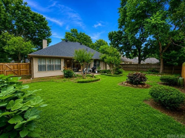 707 Indian Bay Dr, Sherwood, AR 72120