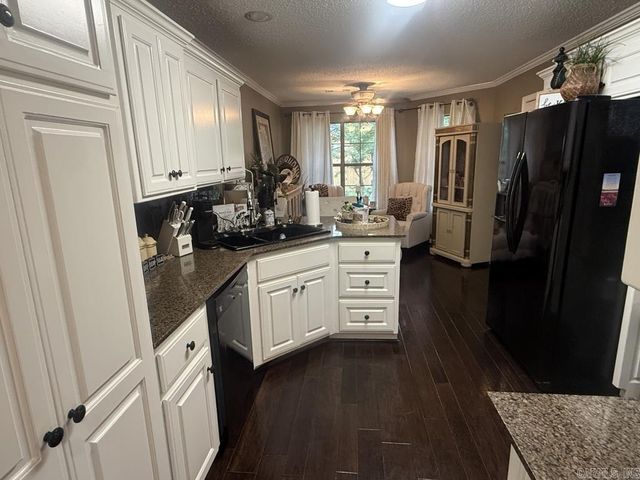 707 Indian Bay Dr, Sherwood, AR 72120