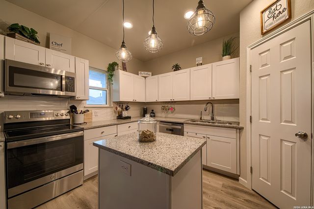 5950 LAKE SUPERIOR ST, San Antonio, TX 78222