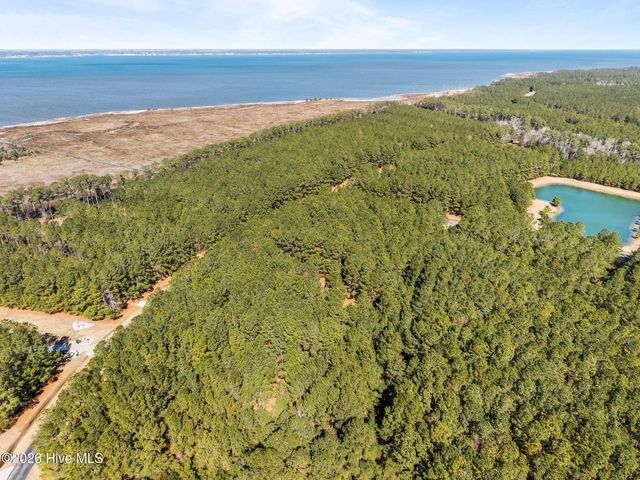 116 Garbacon Drive, Beaufort, NC 28516