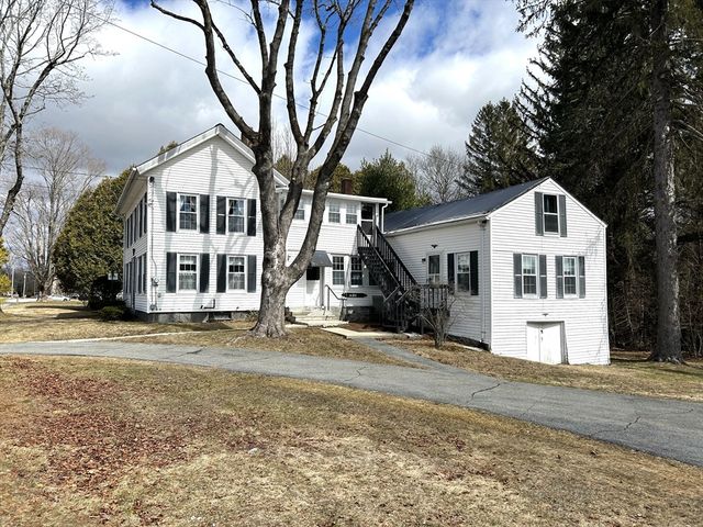 1386 Pleasant Street, Athol, MA 01331