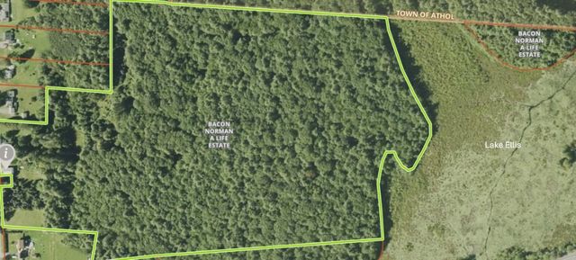 1386 Pleasant Street, Athol, MA 01331
